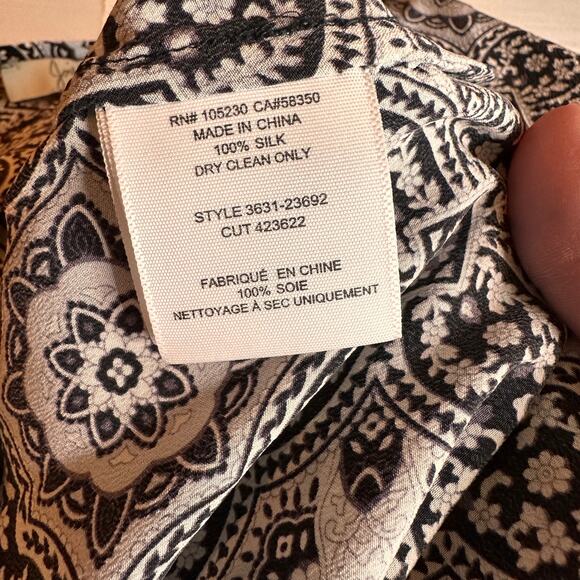 Joie Black & White Print Silk Long Sleeve Blouse Size Large - Picture 4 of 7